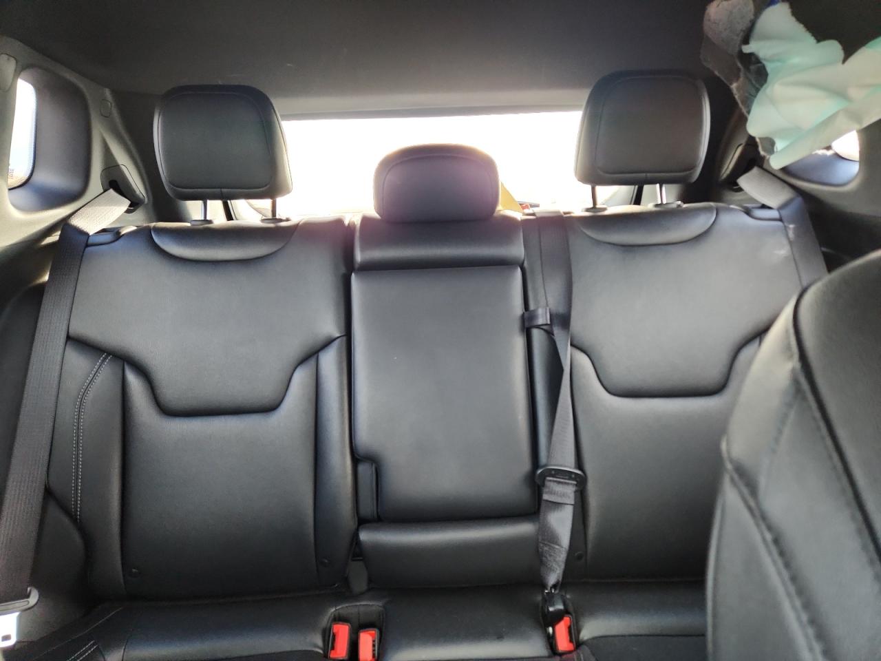 Jeep Compass Limited Image 8