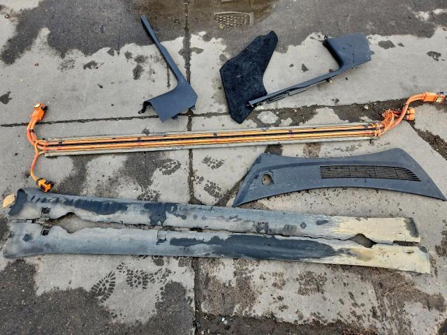 Tesla Model 3 Image 10