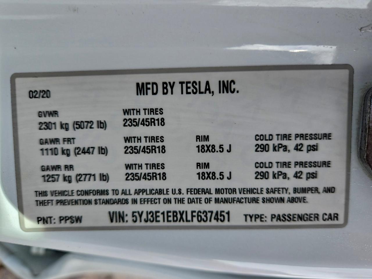 Tesla Model 3 Image 6