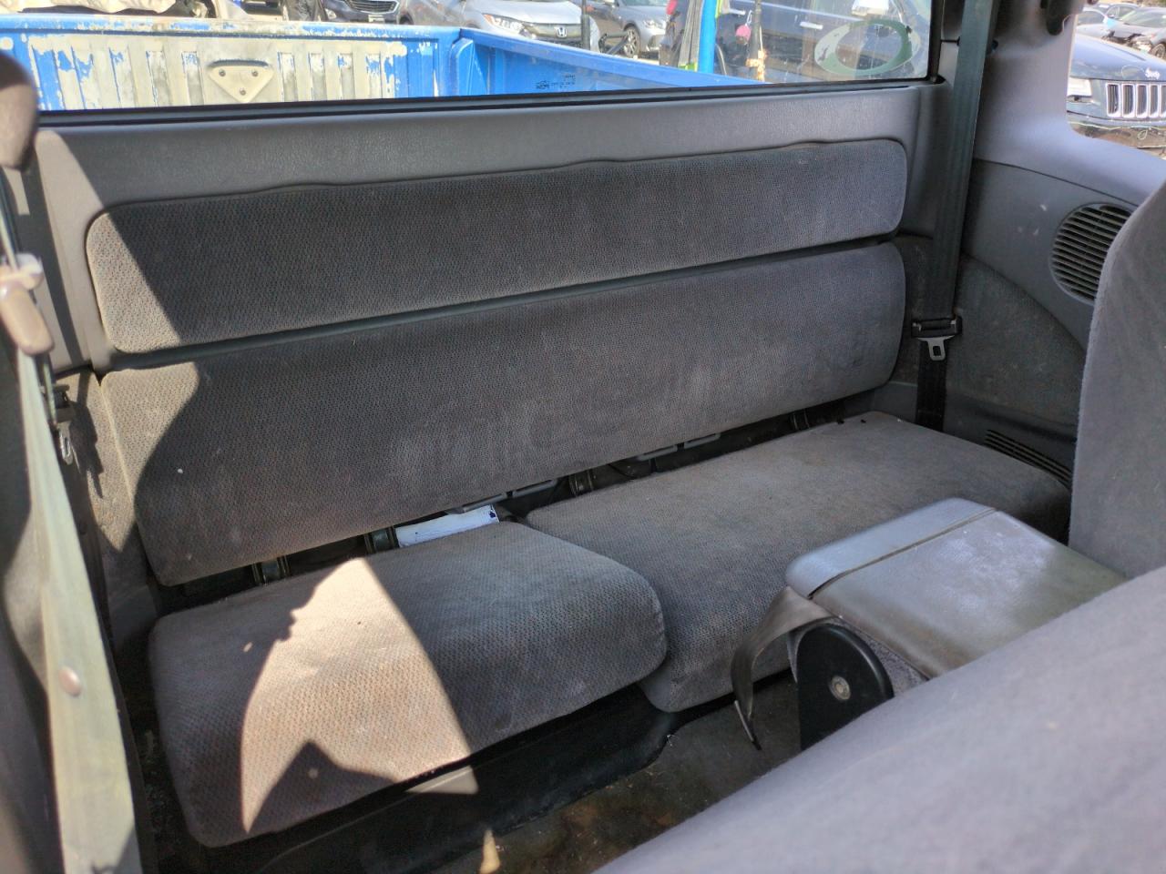 Dodge Dakota Image 10