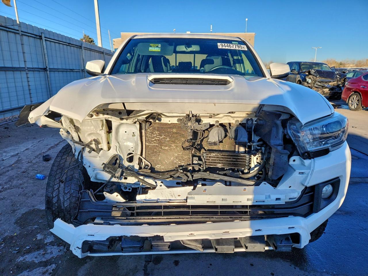 Toyota Tacoma Double Cab Image 7