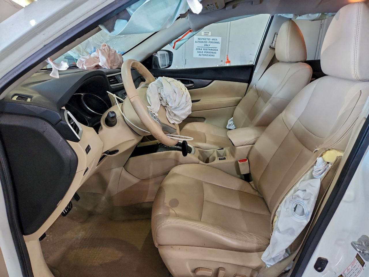 Nissan Rogue S Image 14