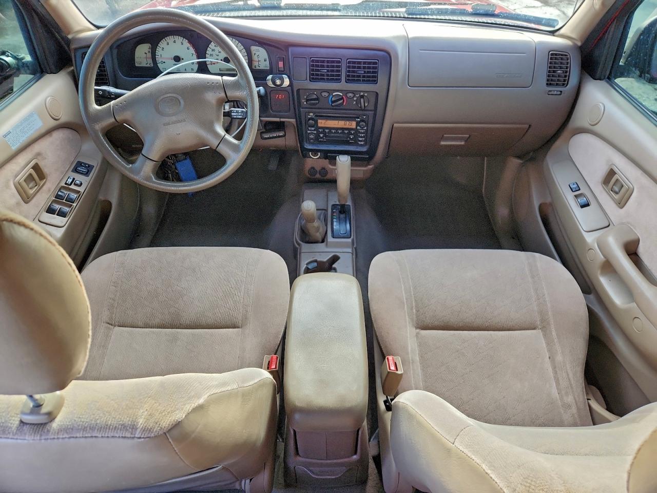 Toyota Tacoma Double Cab Image 9