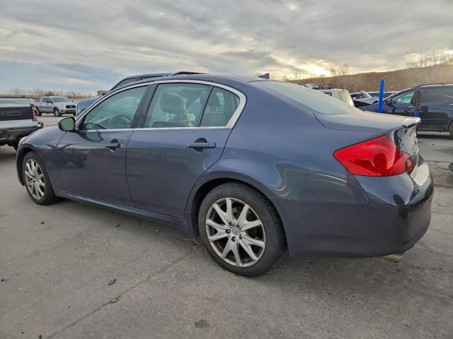 INFINITI G37 Image 2