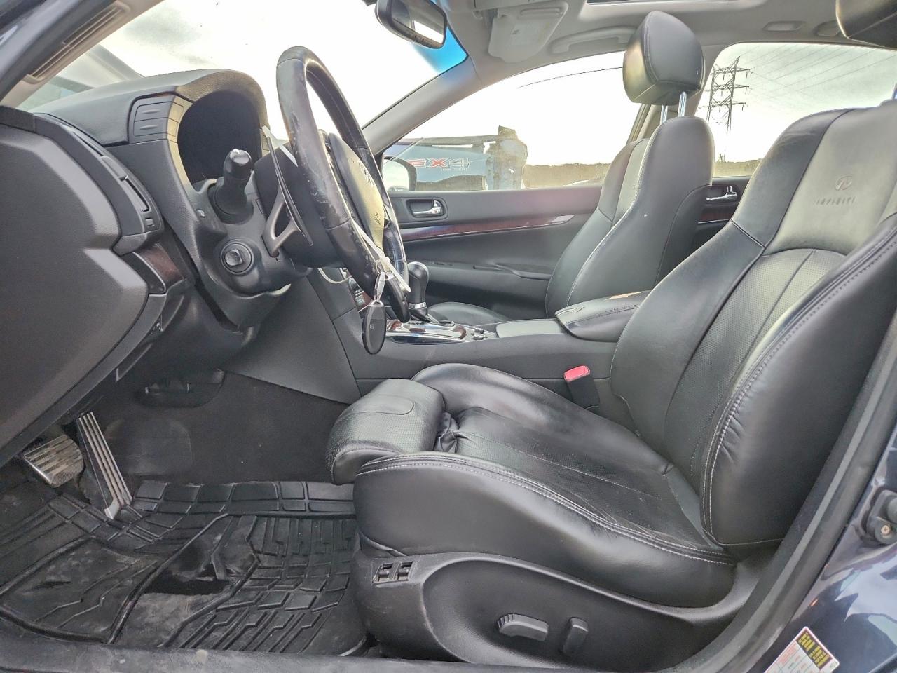 INFINITI G37 Image 7