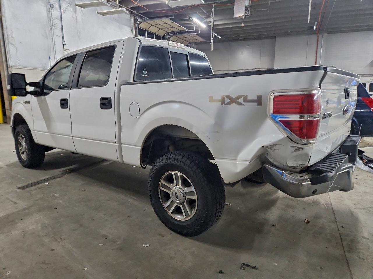 Ford F-150 Supercrew Image 8
