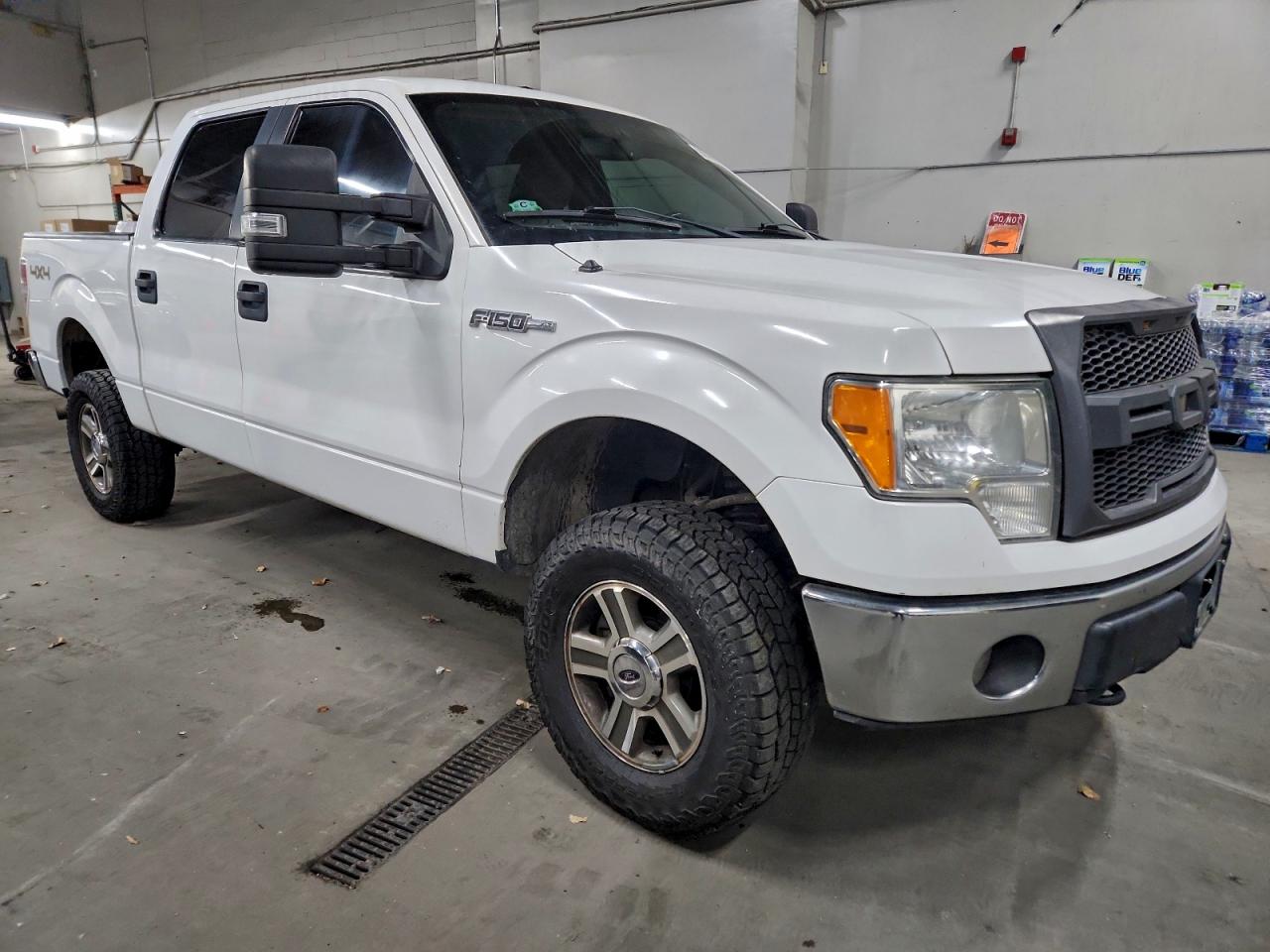 Ford F-150 Supercrew Image 6
