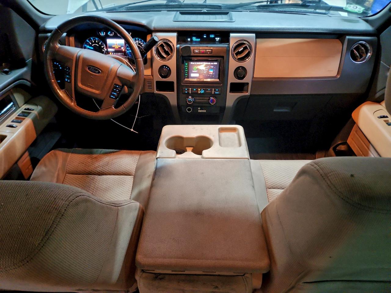 Ford F-150 Supercrew Image 11