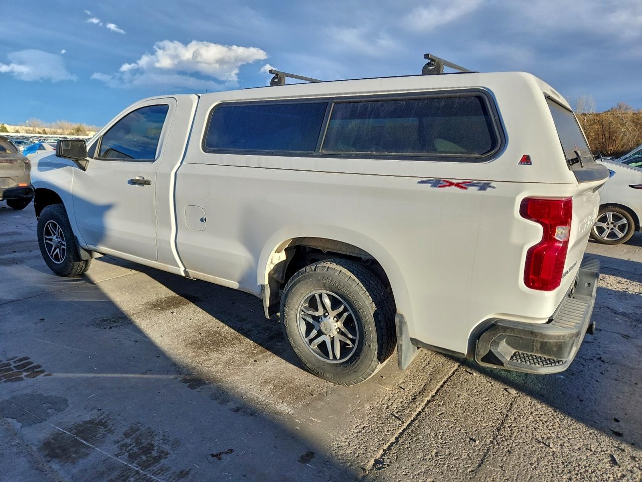 Chevrolet Silverado K1500 Image 2