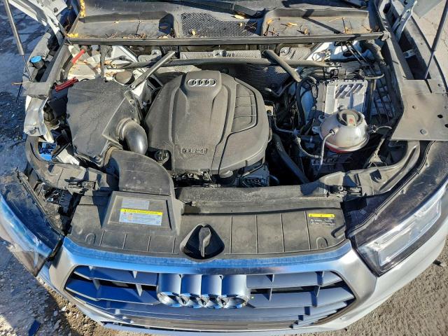 Audi Q5 Premium Plus Image 9