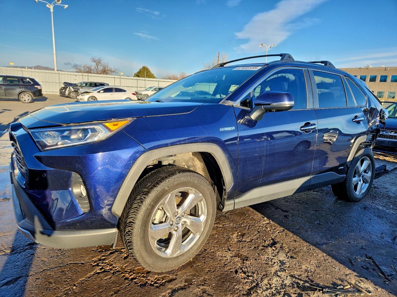 Toyota RAV4 Limited Image 1