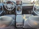 Toyota RAV4 Limited Image 7