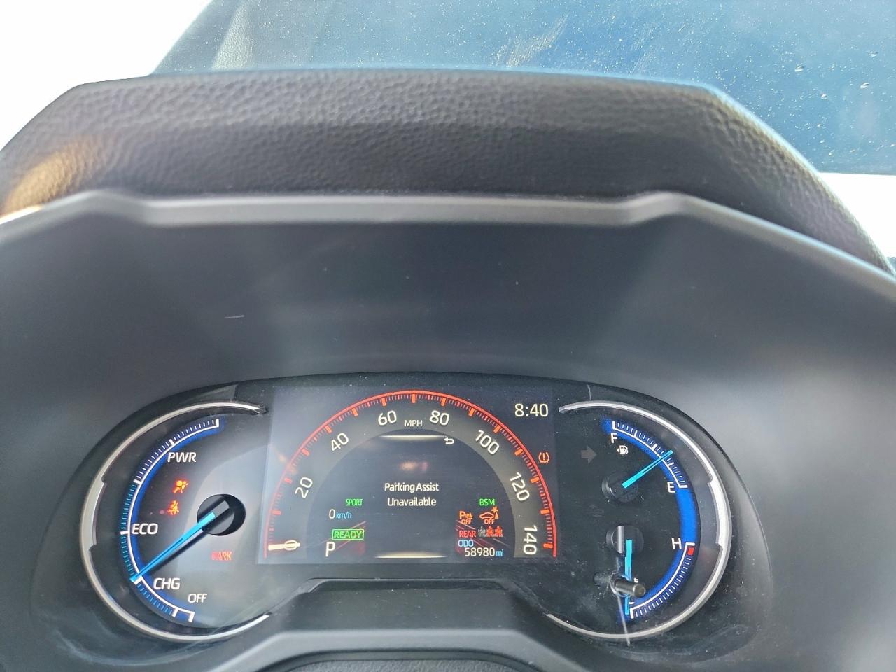 Toyota RAV4 Limited Image 8