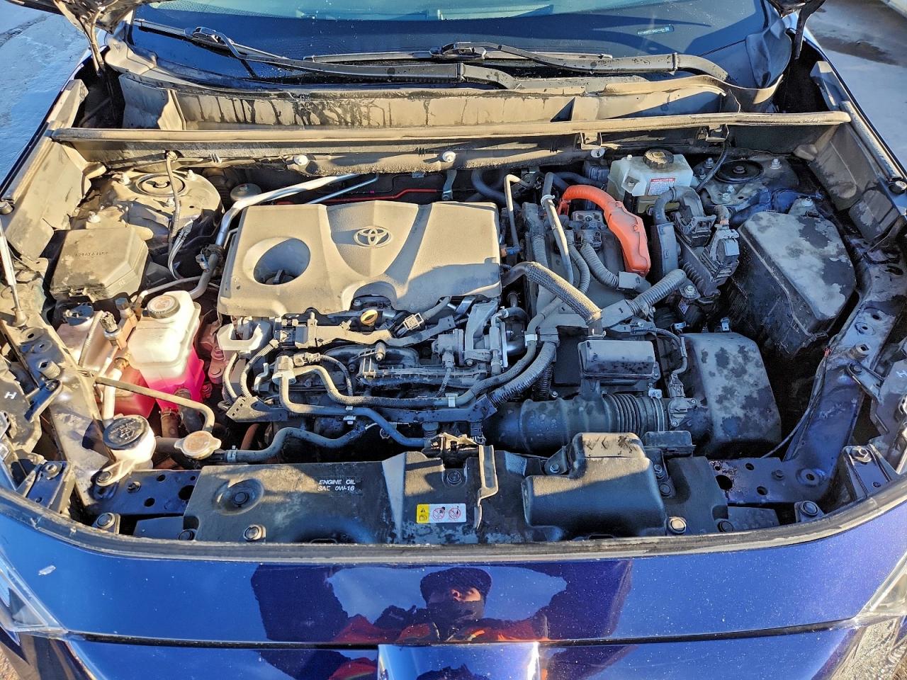 Toyota RAV4 Limited Image 10