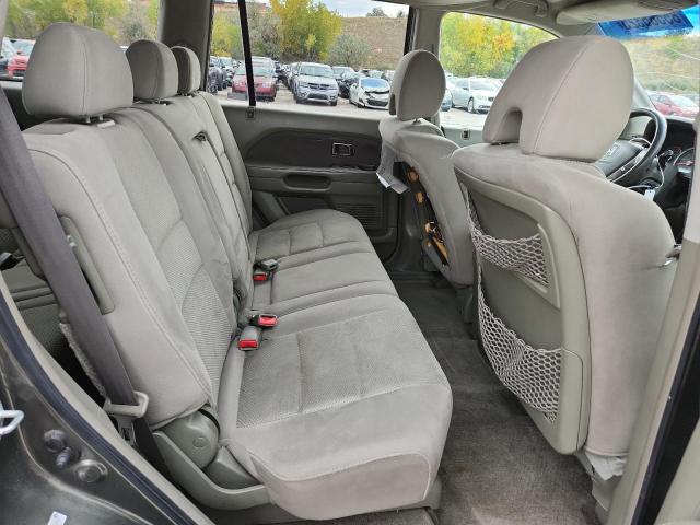 Honda Pilot Ex Image 8