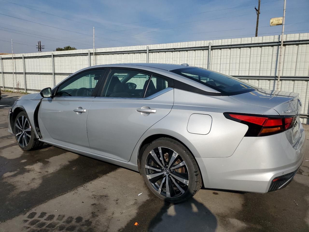 Nissan Altima Sr Image 3