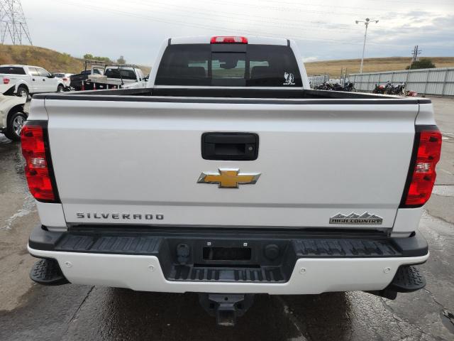 Chevrolet Silverado K2500 High Country Image 4