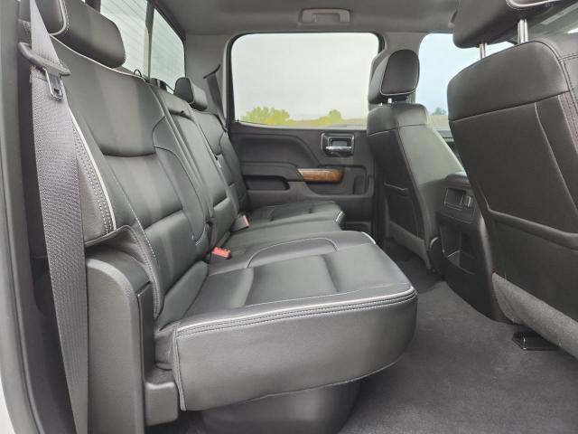 Chevrolet Silverado K2500 High Country Image 5