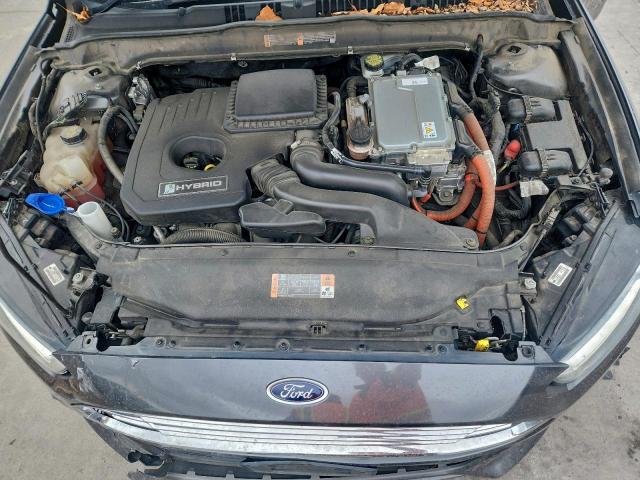 Ford Fusion Se Hybrid Image 9