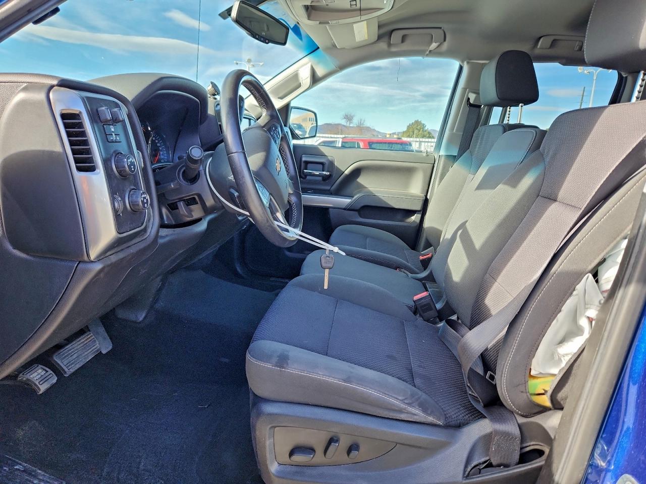 Chevrolet Silverado K1500 Lt Image 9