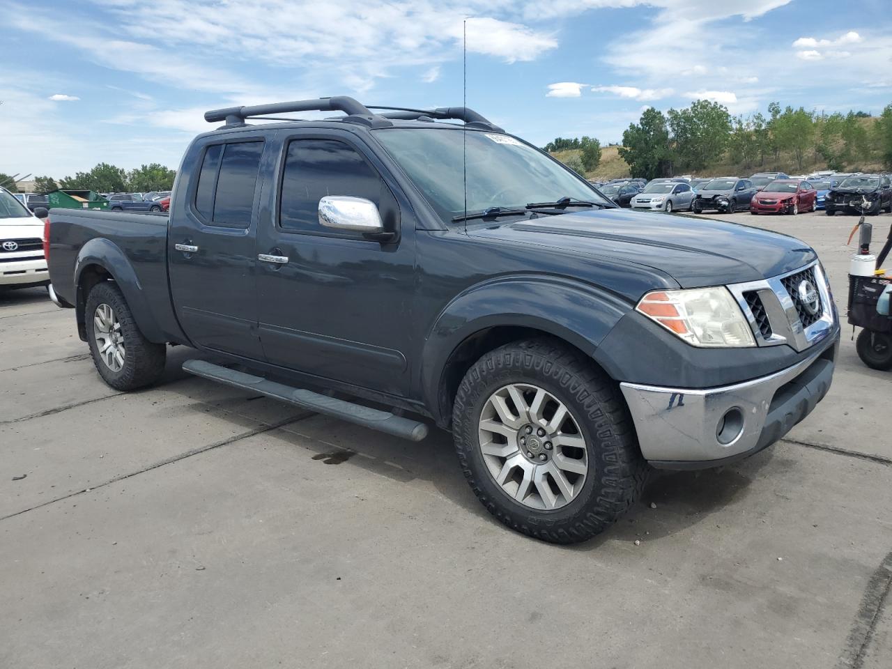 Nissan Frontier Sv Image 8