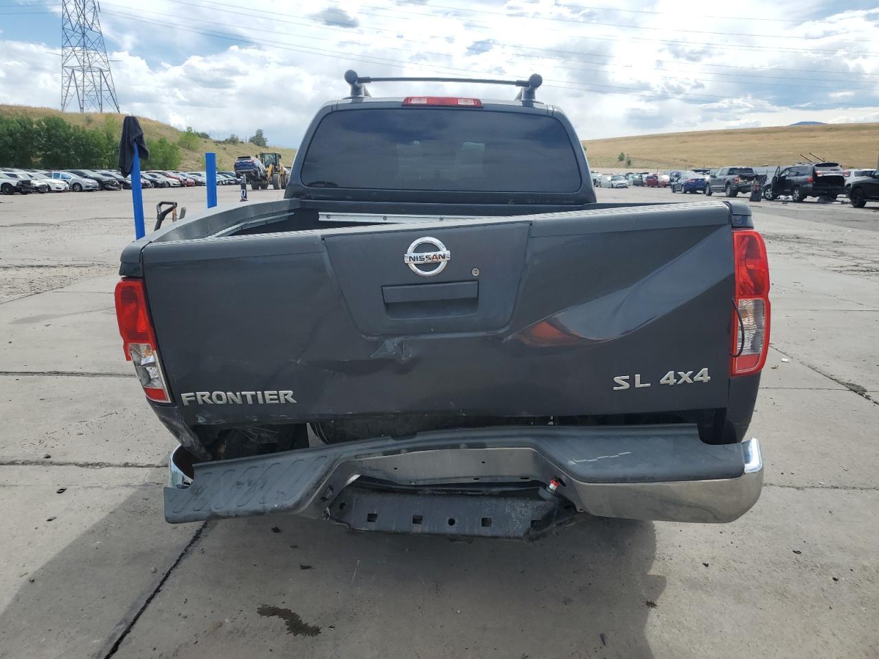 Nissan Frontier Sv Image 12