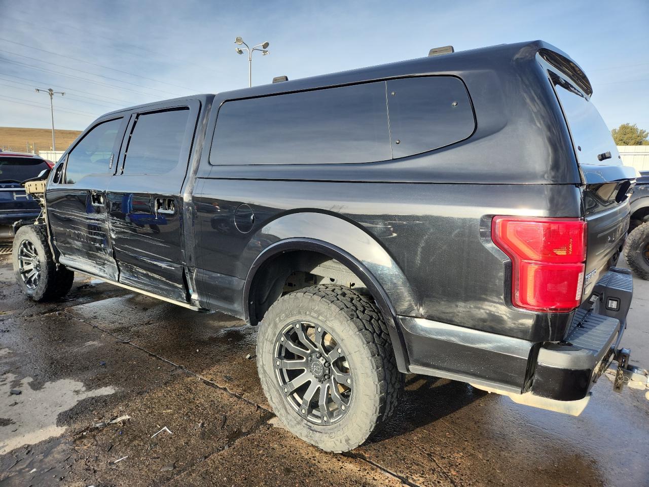 Ford F-150 Supercrew Image 2