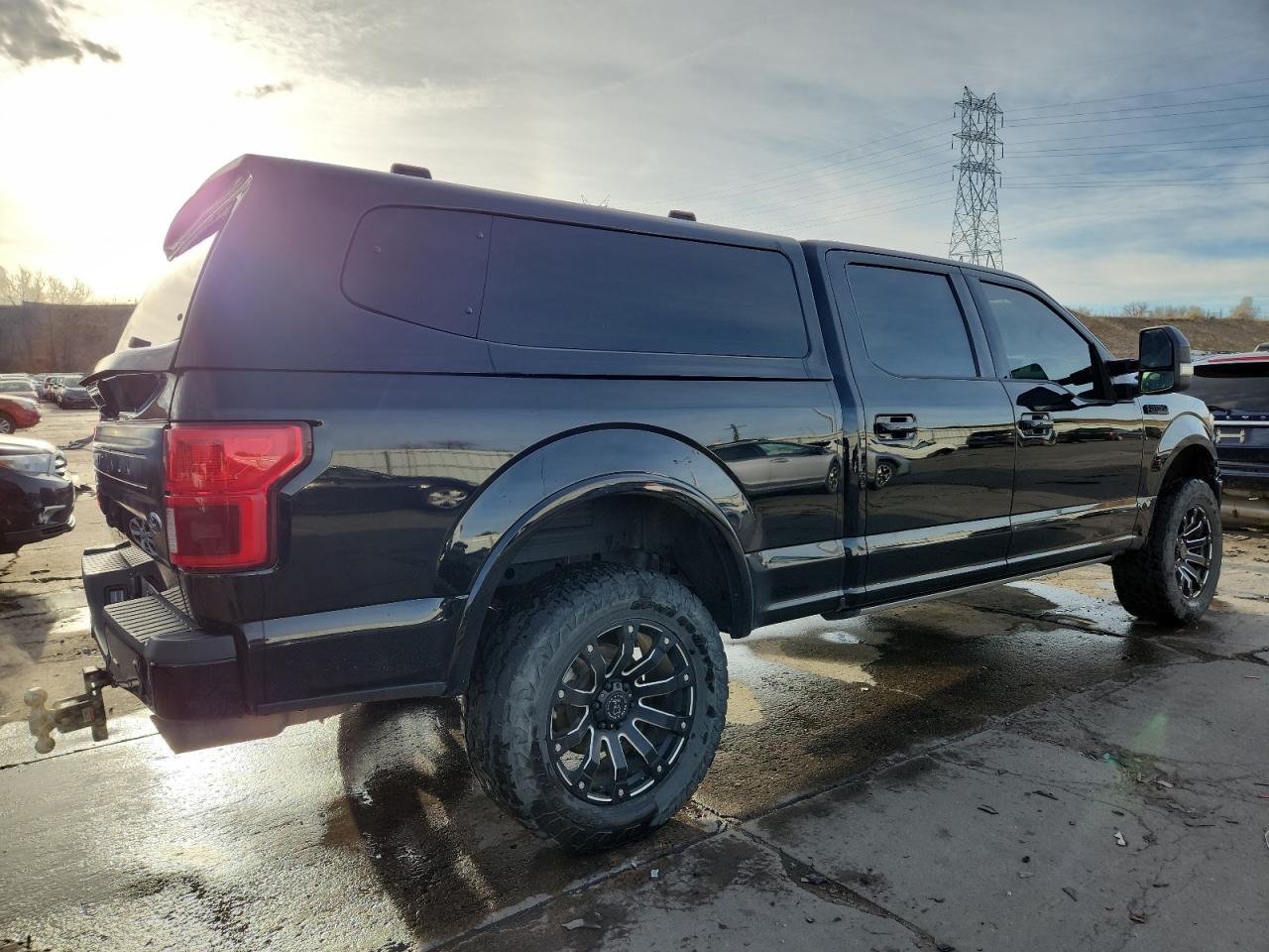 Ford F-150 Supercrew Image 3