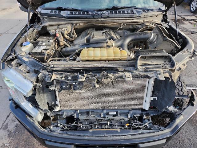 Ford F-150 Supercrew Image 8