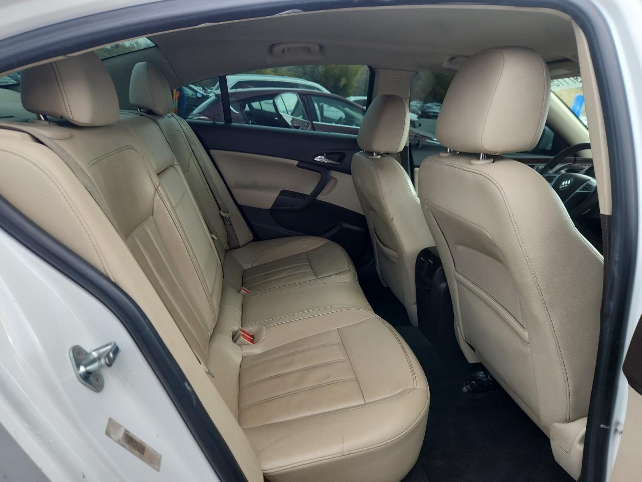 Buick Regal Cxl Image 9