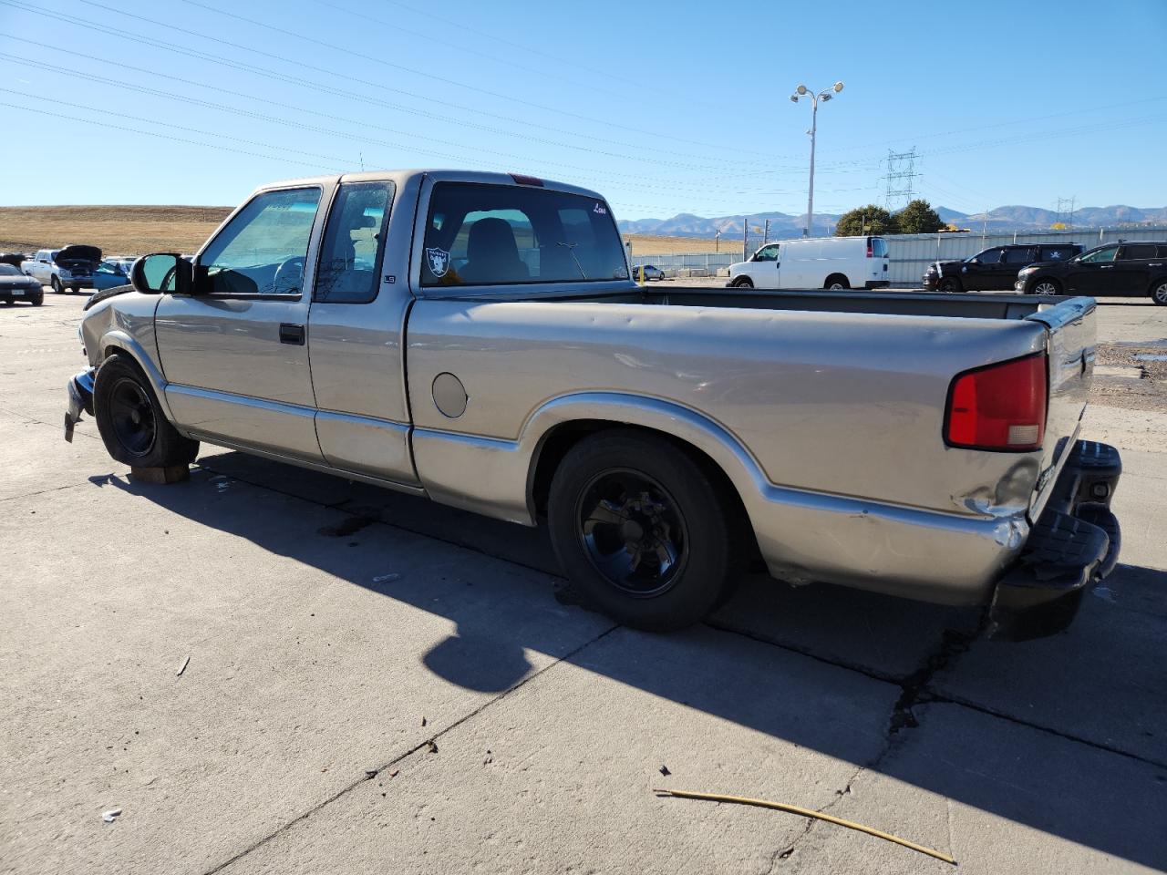 Chevrolet S-10 S10 Image 4