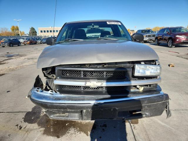Chevrolet S-10 S10 Image 13