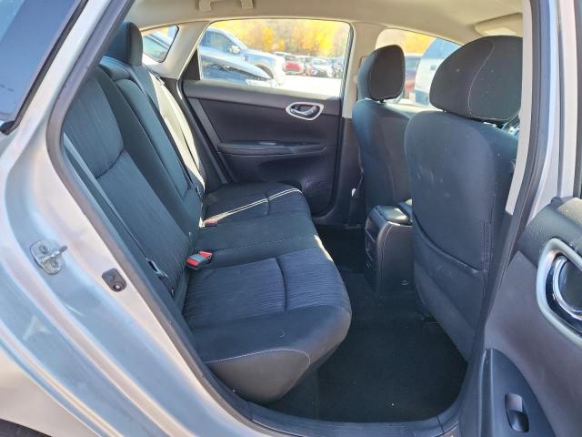 Nissan Sentra S Image 9