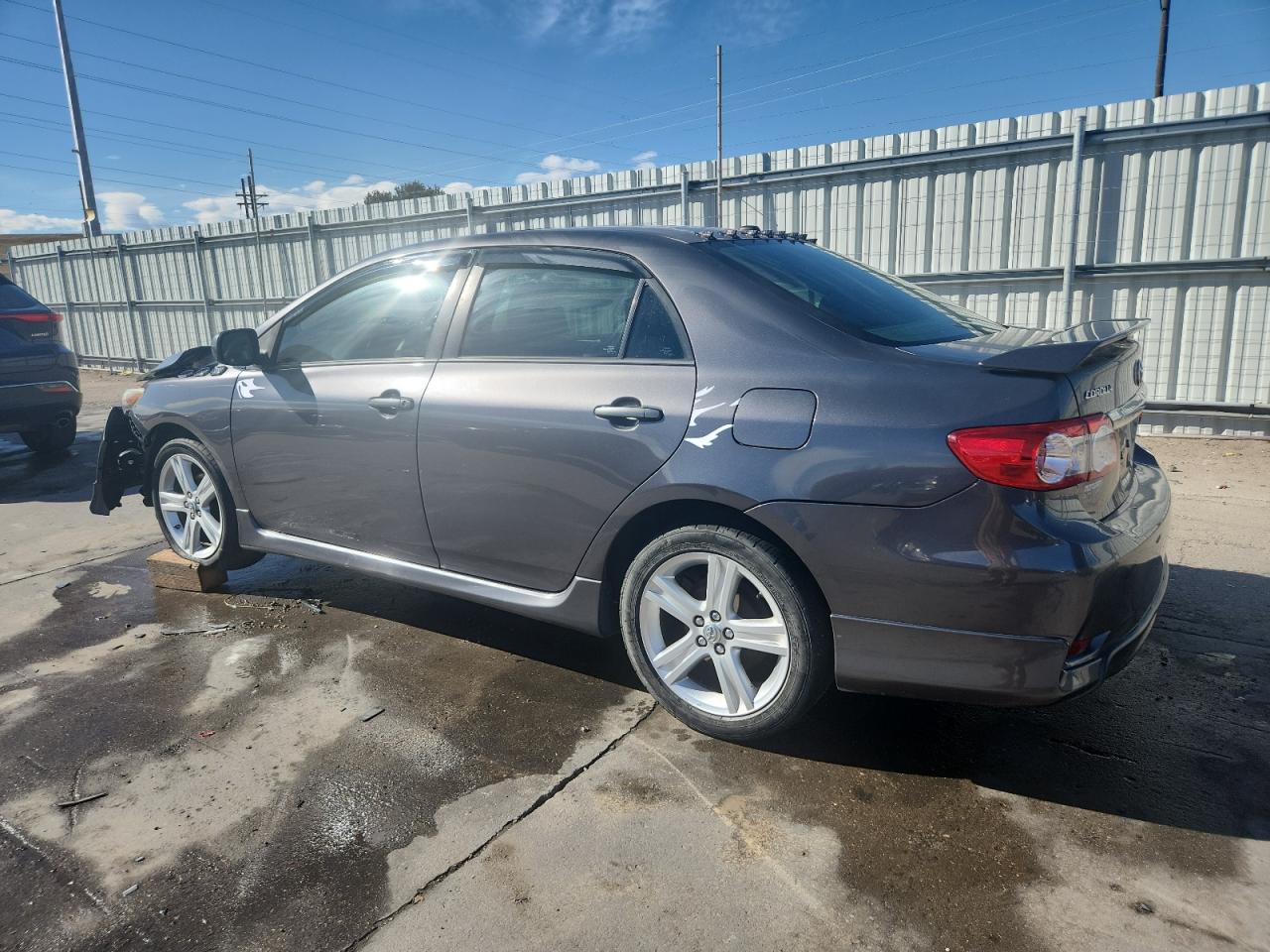 Toyota Corolla Base Image 5