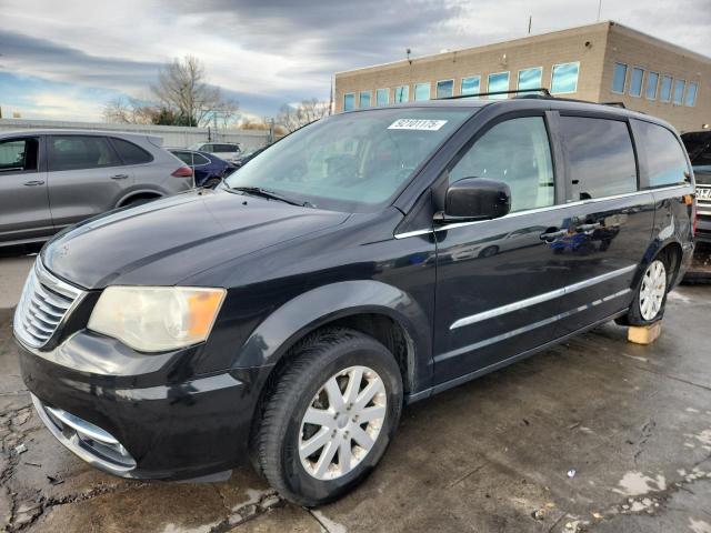  Salvage Chrysler Minivan