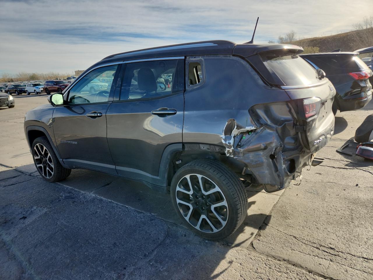 Jeep Compass Limited Image 4