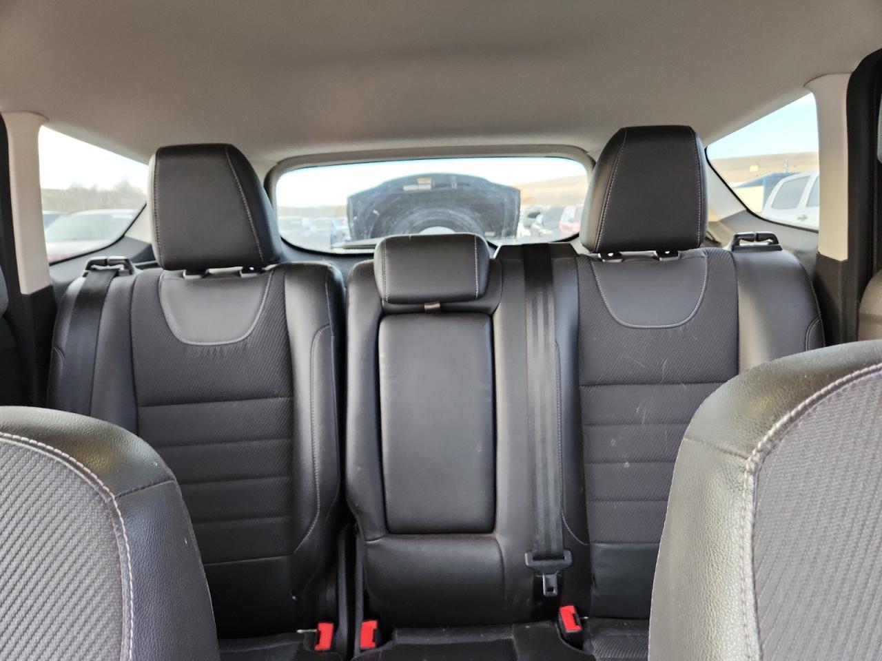 Ford Escape Titanium Image 10