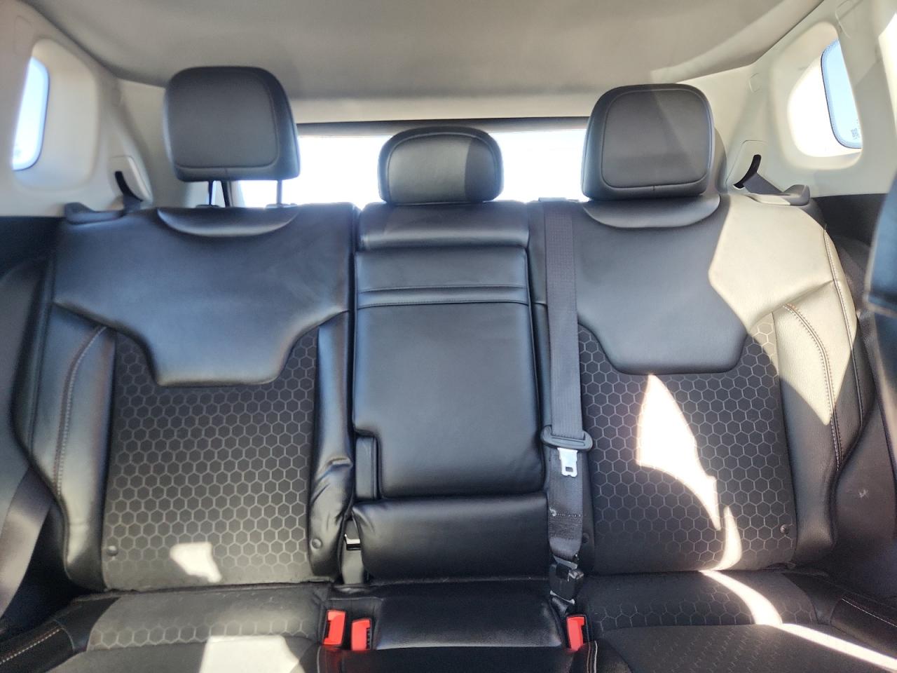 Jeep Compass Latitude Image 7