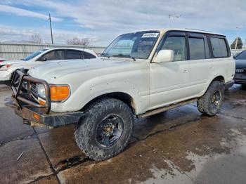  Salvage Toyota Land Cruis