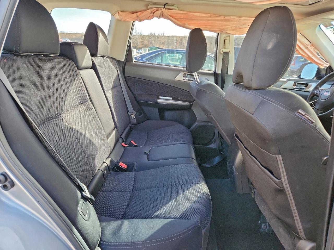 Subaru Forester 2.5x Image 12