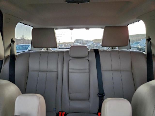 Land Rover LR2 Hse Image 9