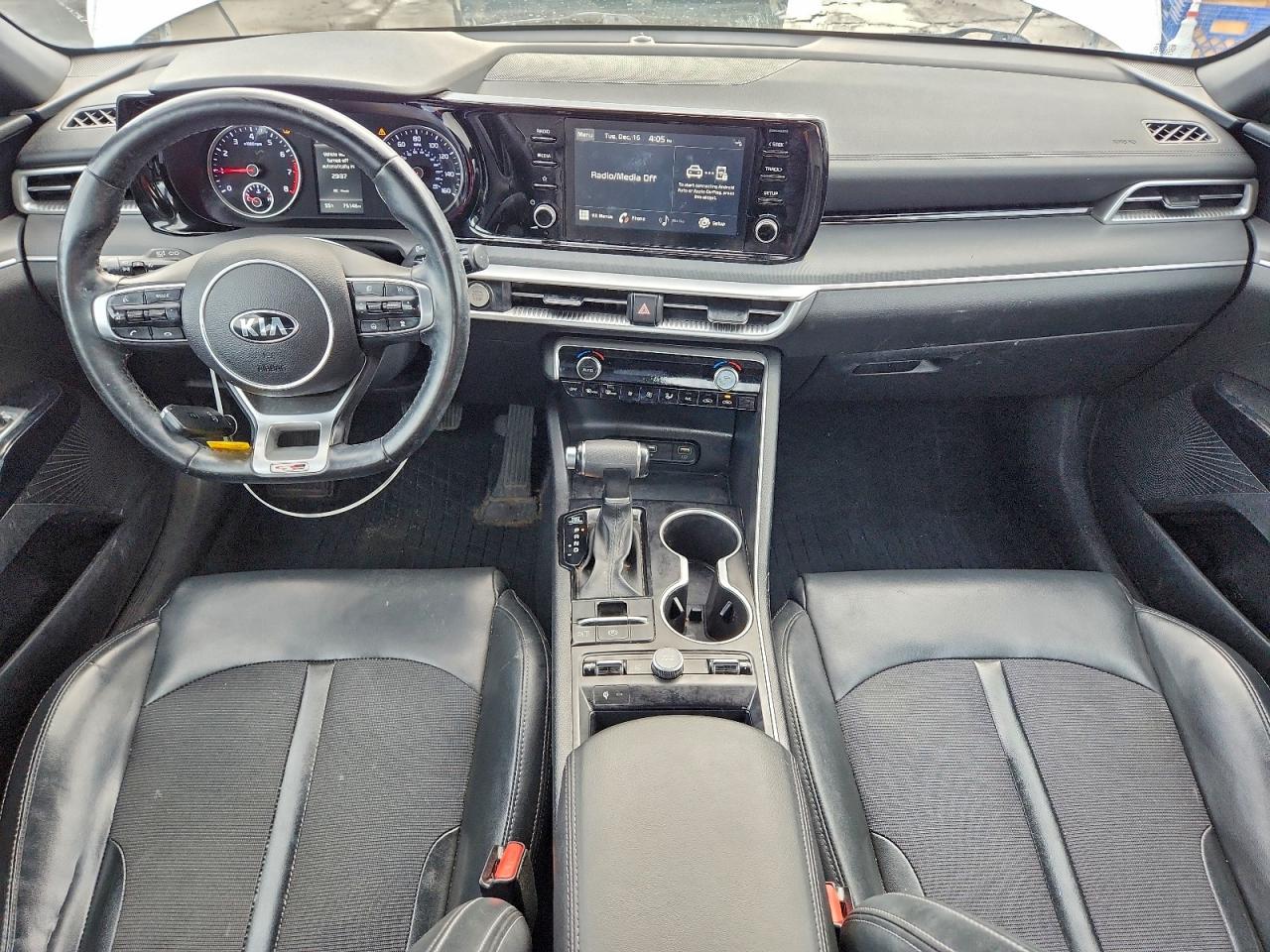 Kia K5 Gt Line Image 9