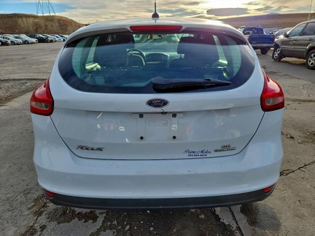 Ford Focus Se Image 10