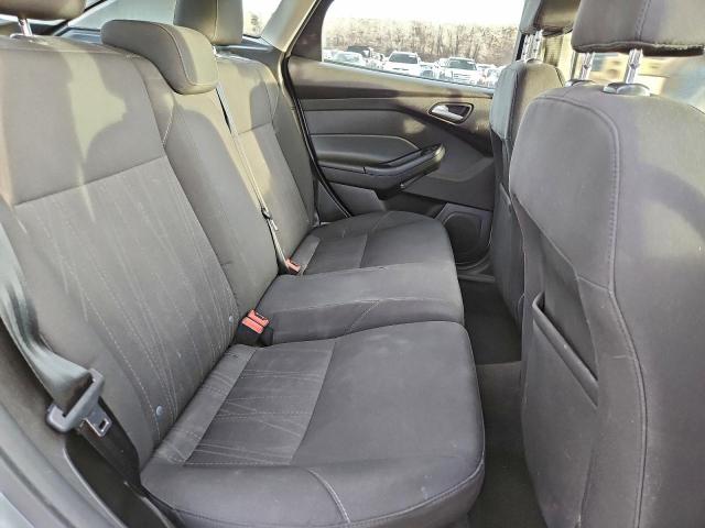 Ford Focus Se Image 7