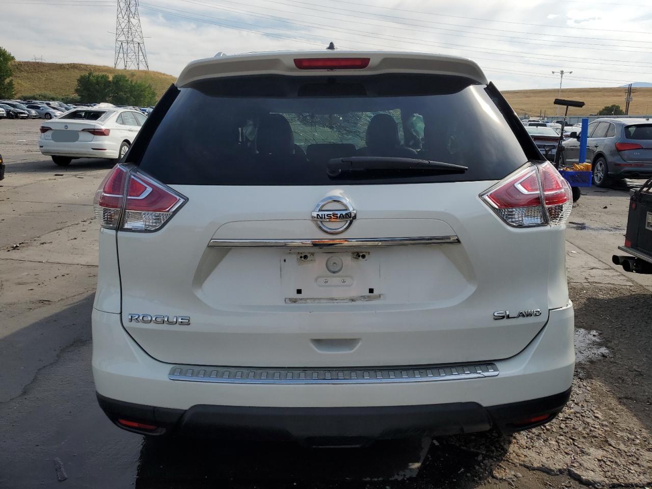 Nissan Rogue S Image 7