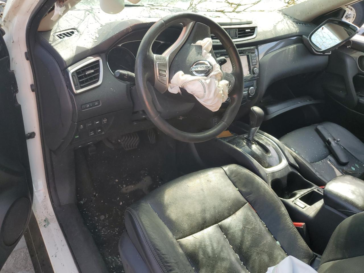 Nissan Rogue S Image 9