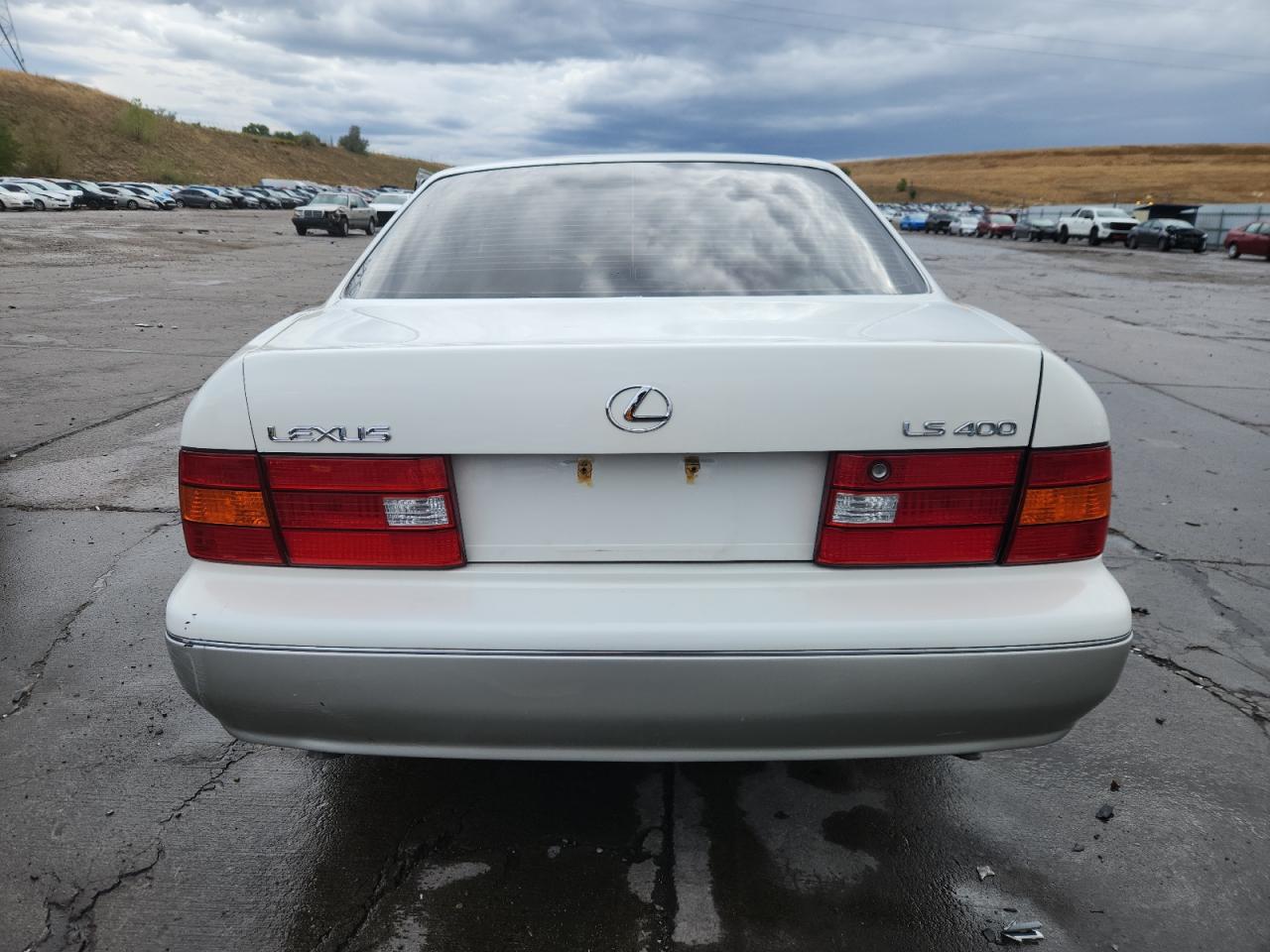 Lexus LS 400 Image 6