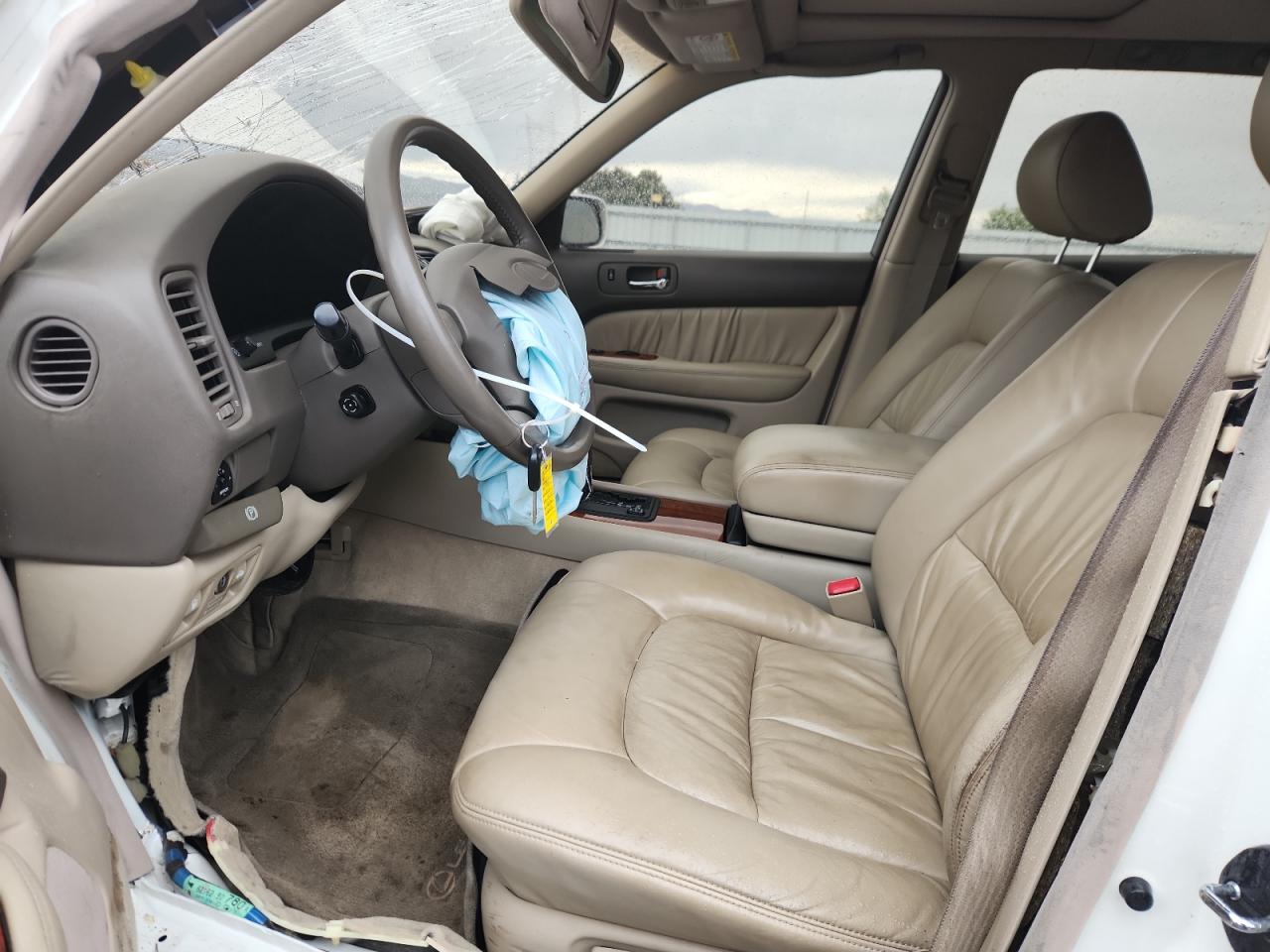 Lexus LS 400 Image 9