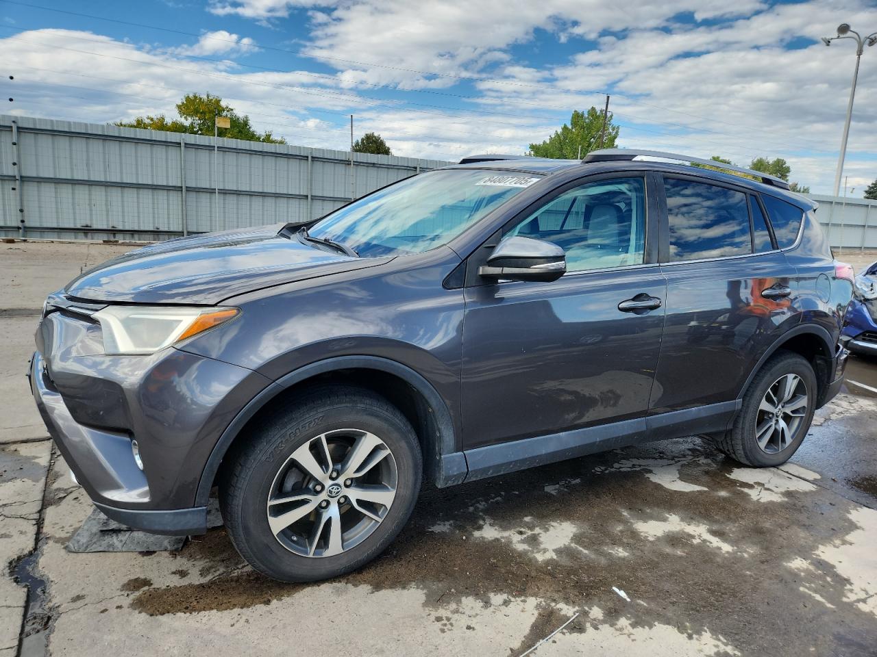 Toyota RAV4 Xle Image 1