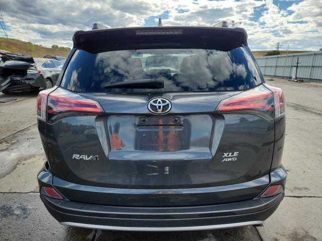 Toyota RAV4 Xle Image 7